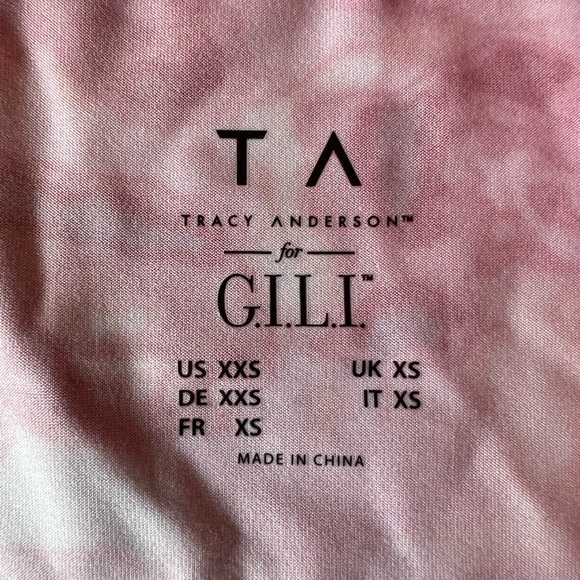 NWOT TA Tracy Anderson G.I.L.I. Zip Up Pink Leopard Jacket - Picture 3 of 8